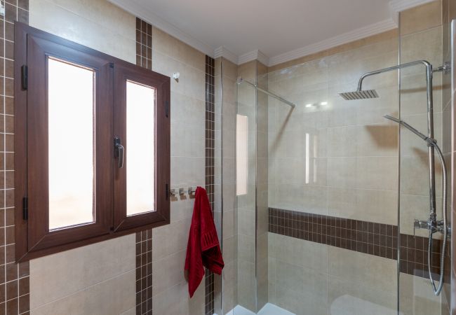 Villa in Nerja - Nerja 007 - Villa Miguel Franco Villa in Nerja - Nerja 007 - Villa Miguel Franco