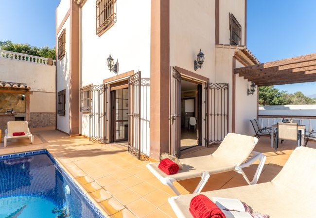 Villa in Nerja - Nerja 007 - Villa Miguel Franco Villa in Nerja - Nerja 007 - Villa Miguel Franco