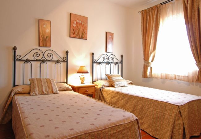 Villa in Mijas Costa - Mijas 005 Villa in Mijas Costa - Mijas 005