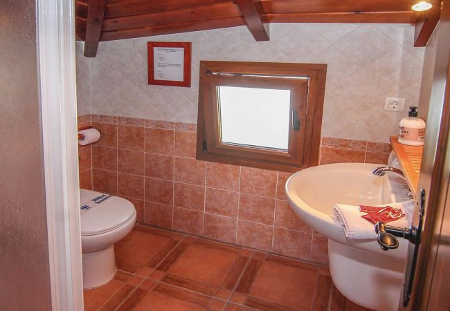 Villa in Sayalonga - Sayalonga 002 Villa in Sayalonga - Sayalonga 002